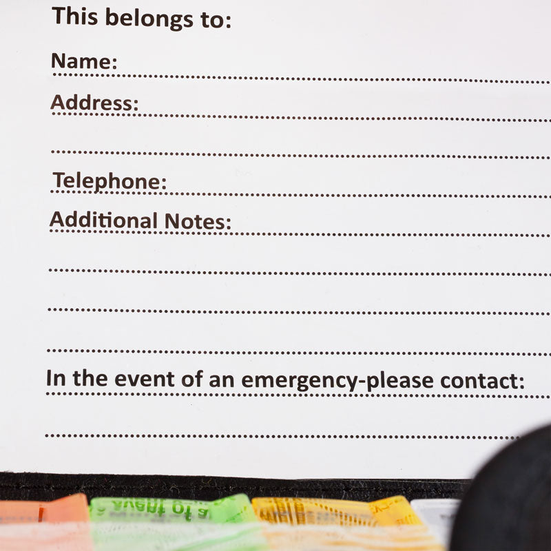 Tablettenbox PILLENBOX MIT ETUI Pillendose Wochenbox 7 Tage 4 Fächer – Medikamentenorganizer für eine Woche ENGLISH